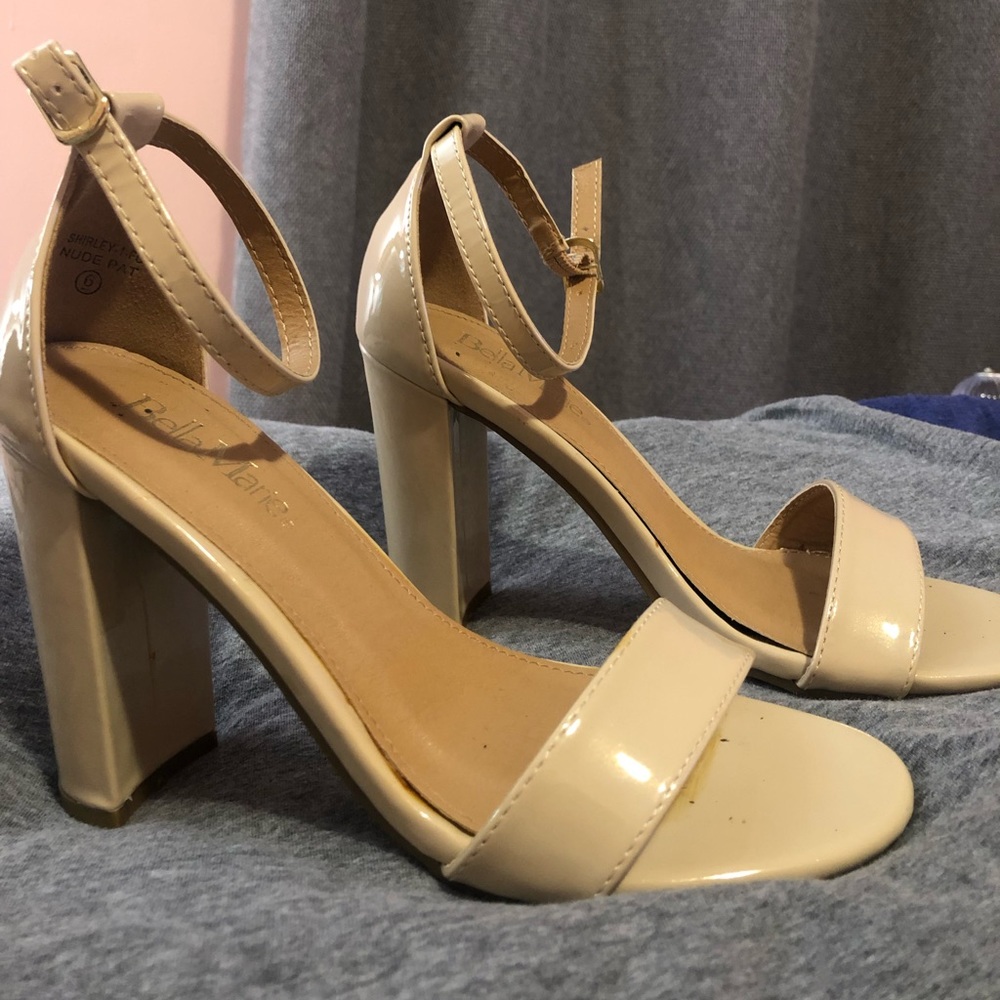 Bella Marie nude heels size 6